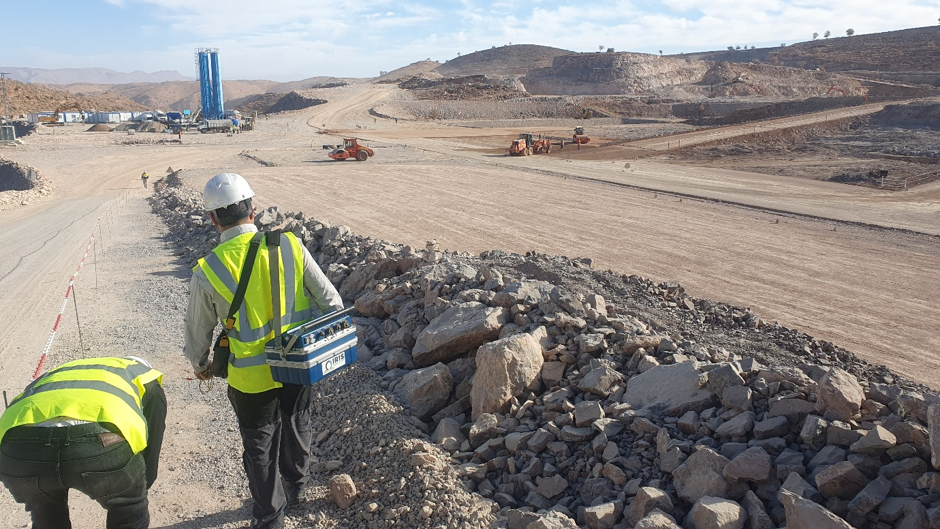 Resistivity tomography acquisition in the field