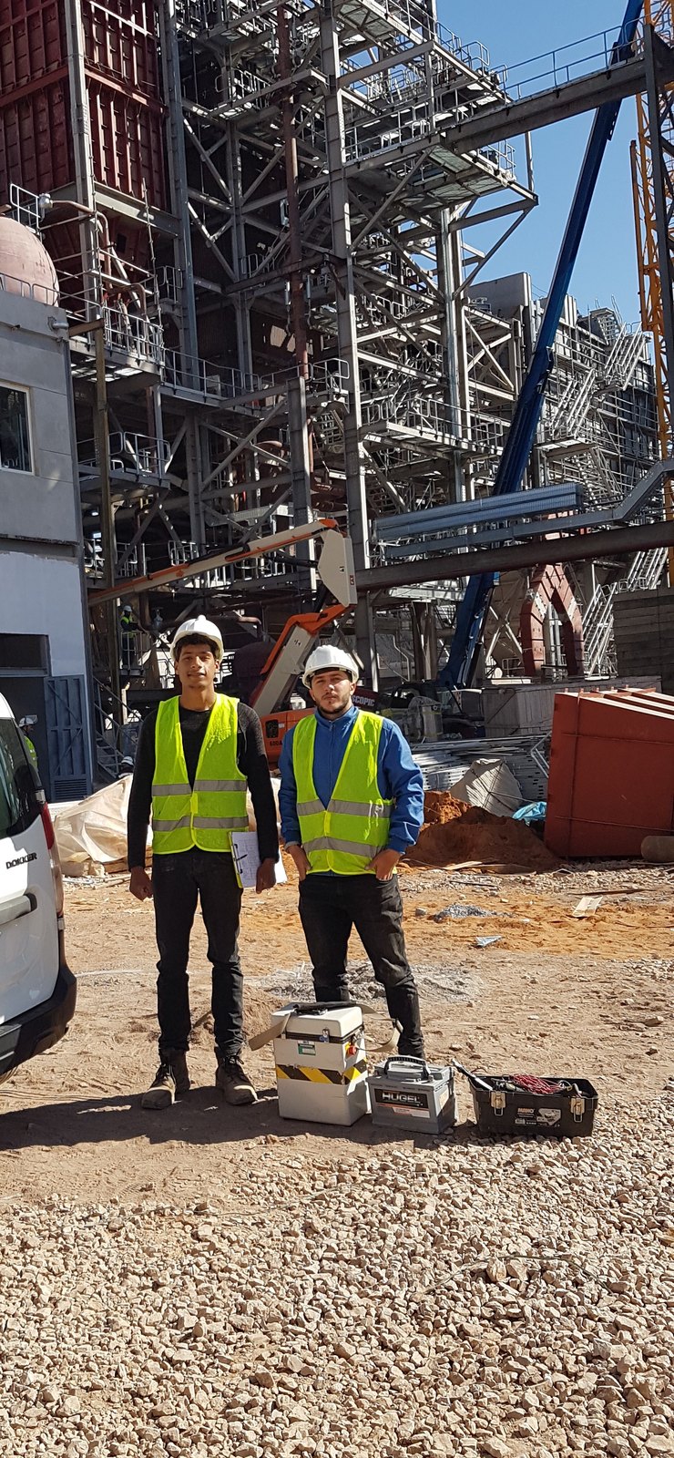 PROGREM team on an industrial construction site